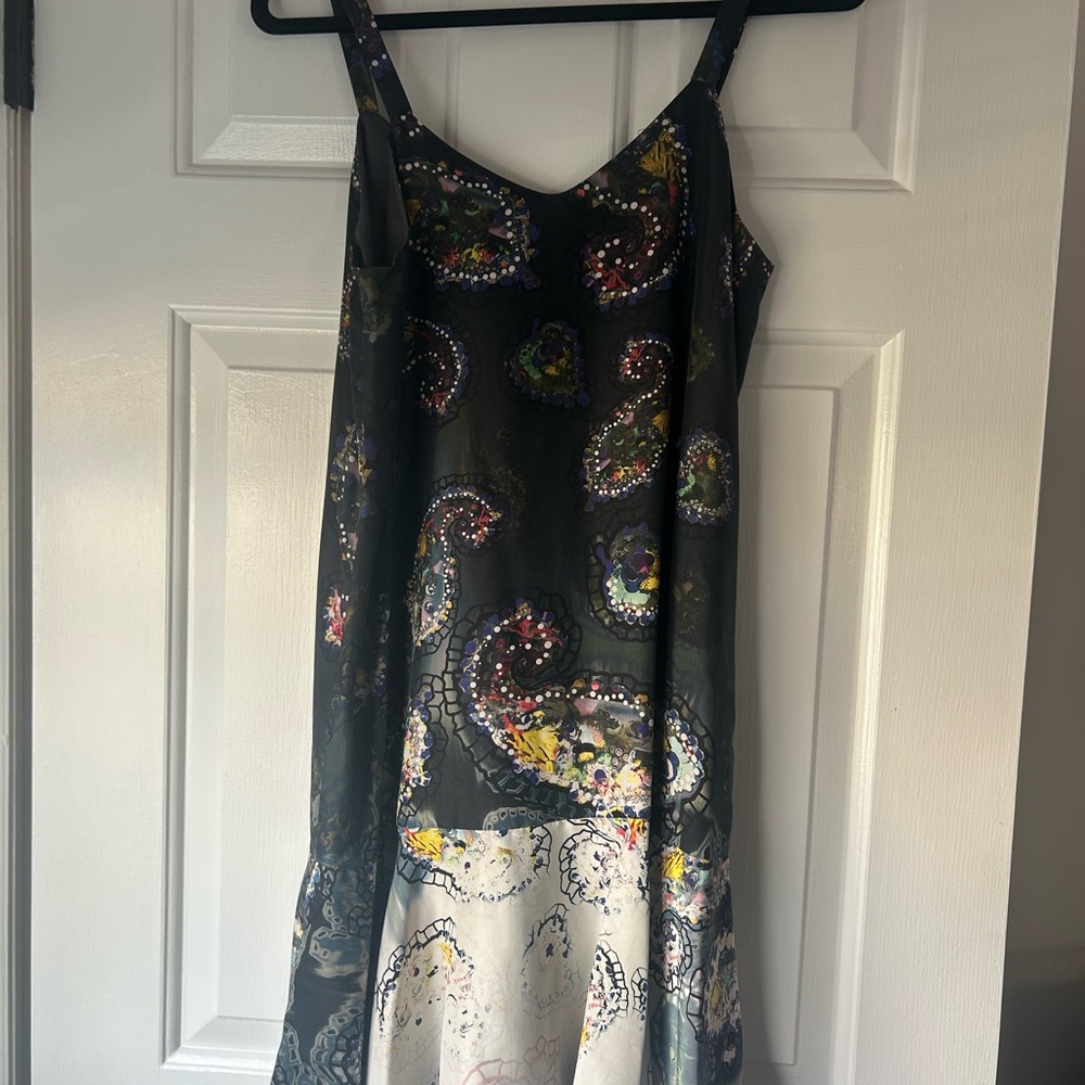 Cynthia Rowley 100% silk dress in size medium excellent condition